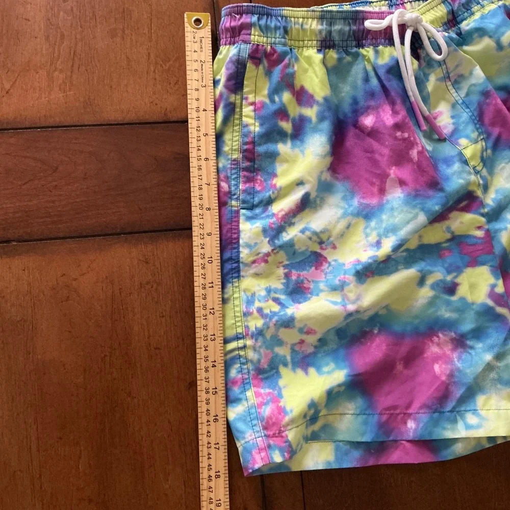 American Eagle Mens‎ Tie Dye Swim Trunks Blue Purple Yellow Mesh Liner Medium